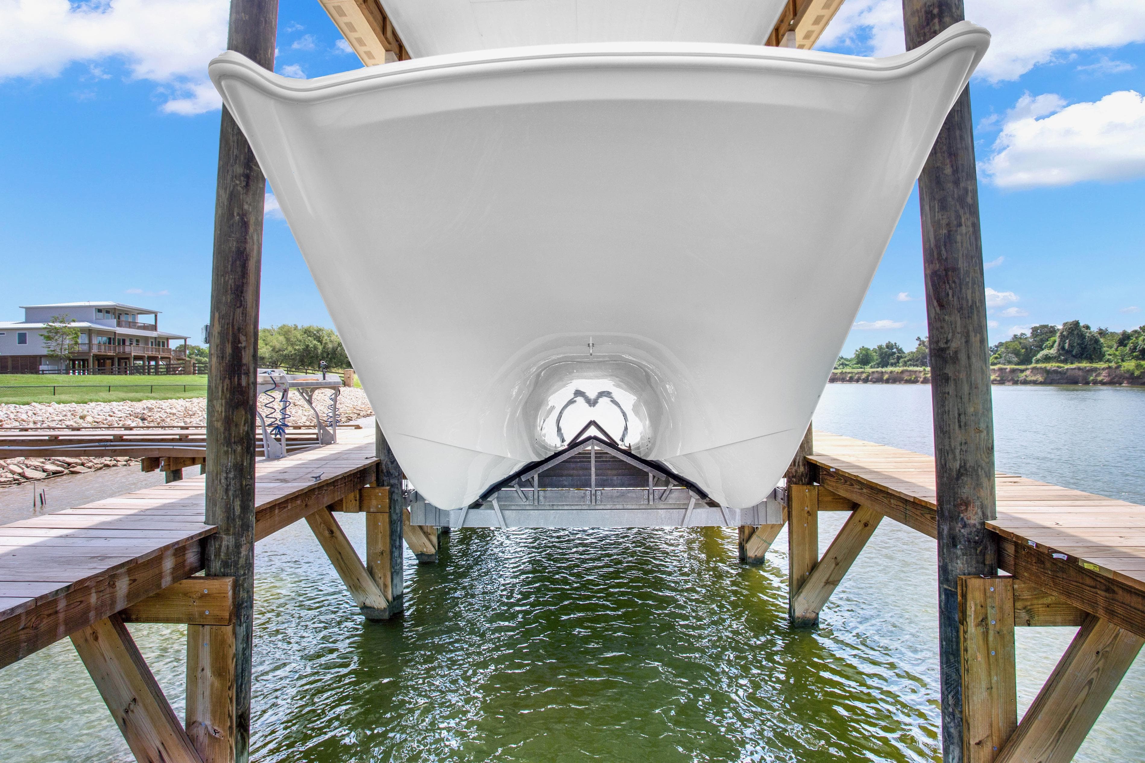 Thumbnail 5 - interior