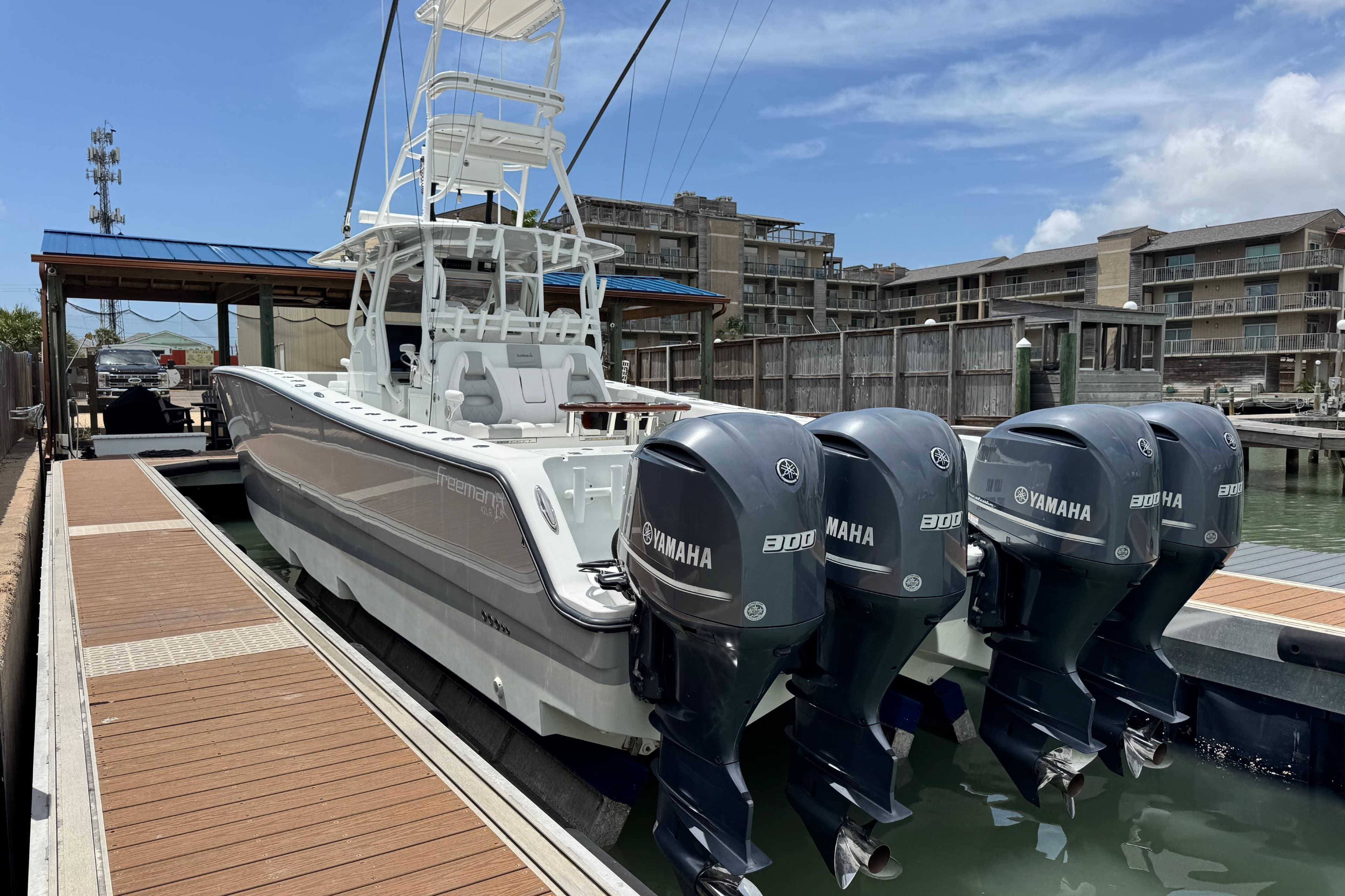 Thumbnail 3 - exterior