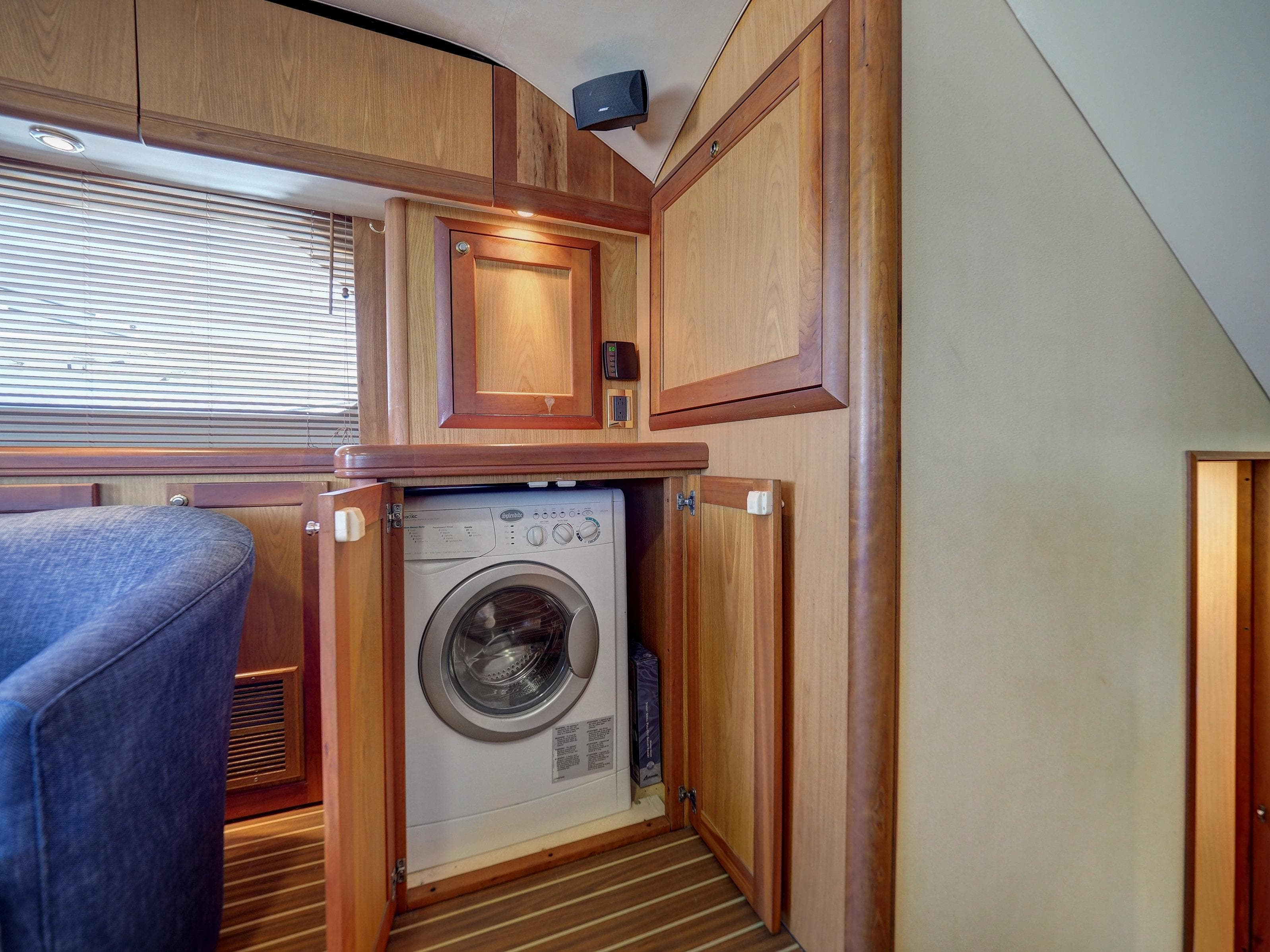 Thumbnail 15 - detail