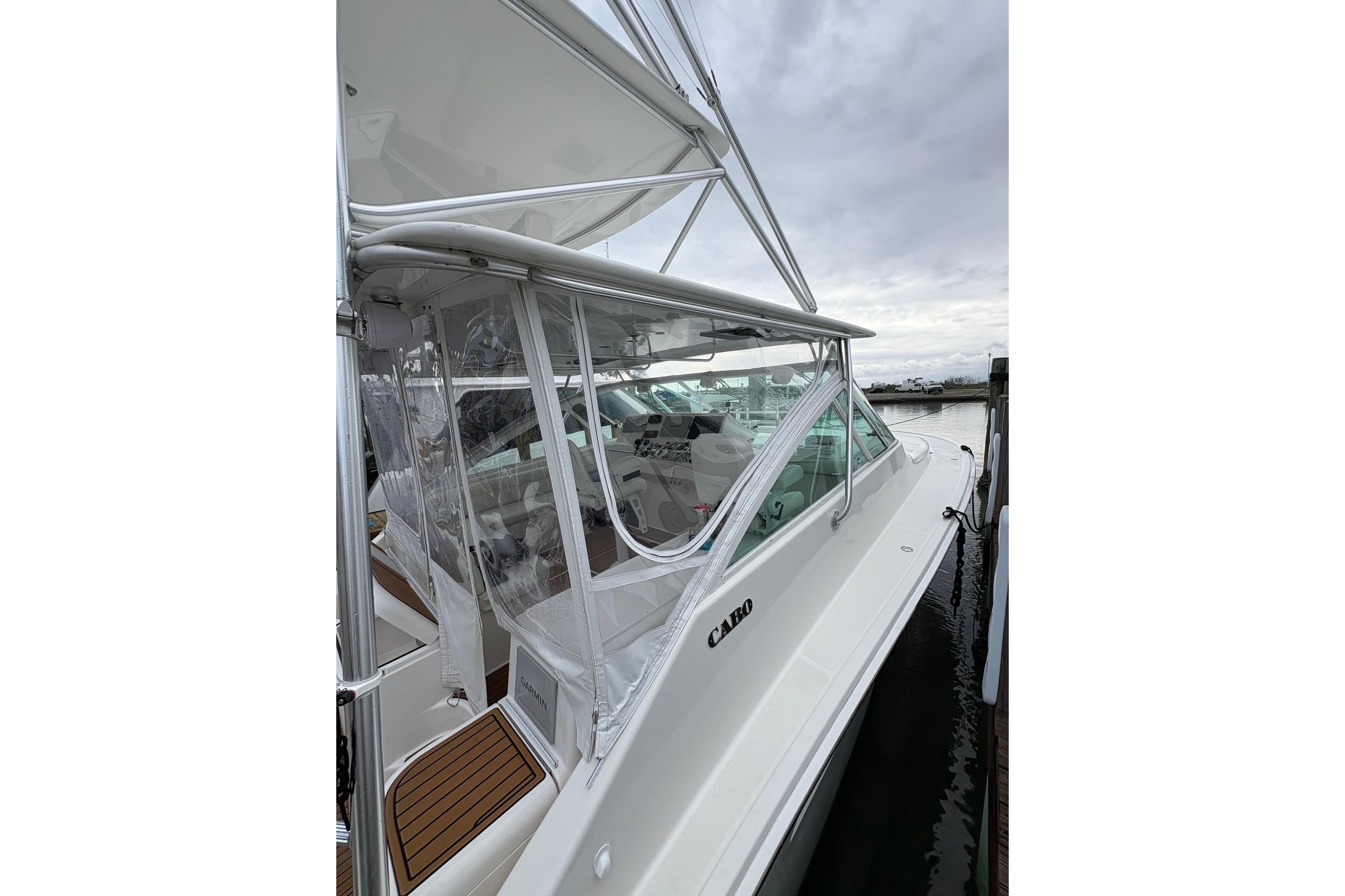 Thumbnail 9 - detail