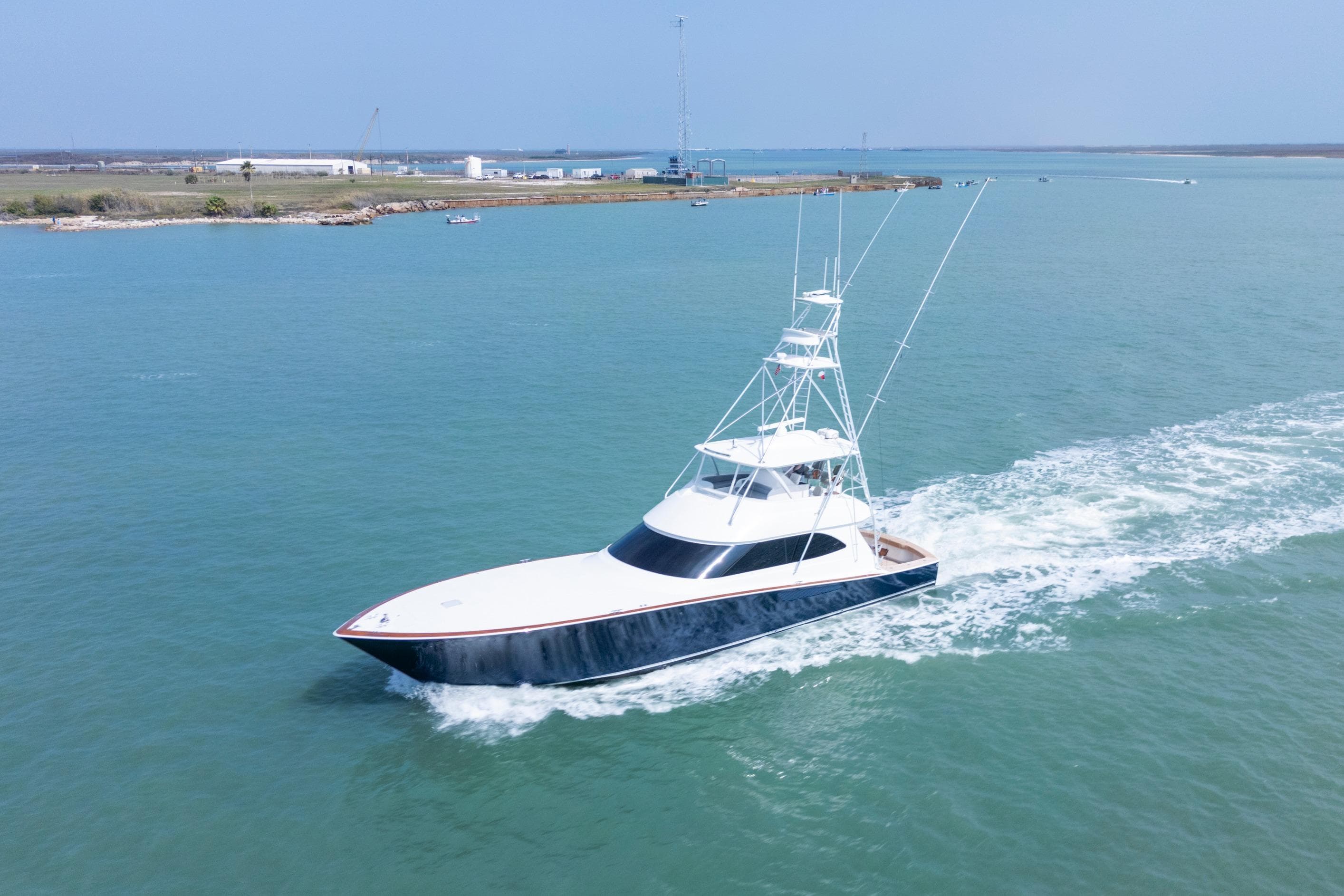 2011 Viking 70 Convertible - image 1