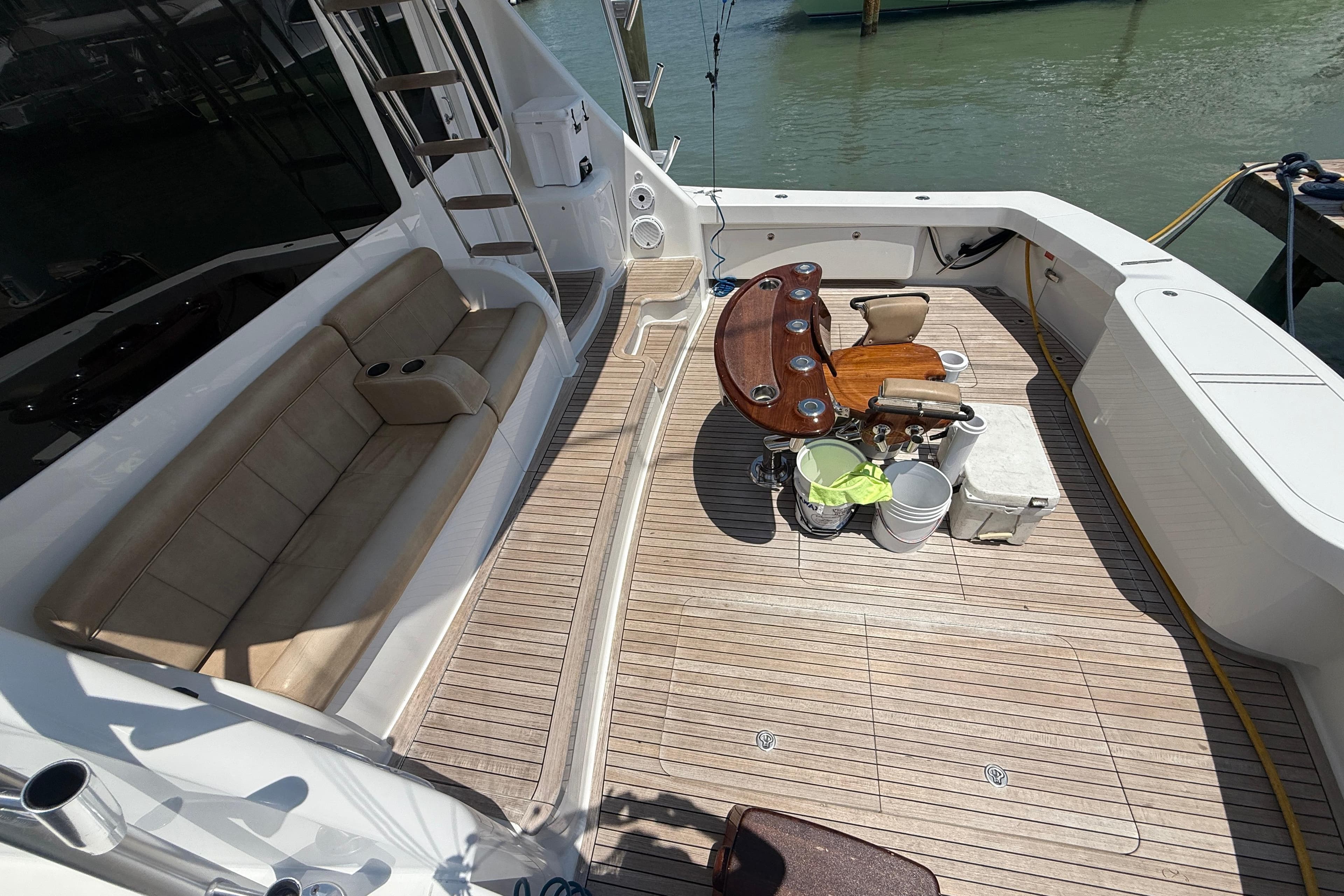 Thumbnail 4 - interior