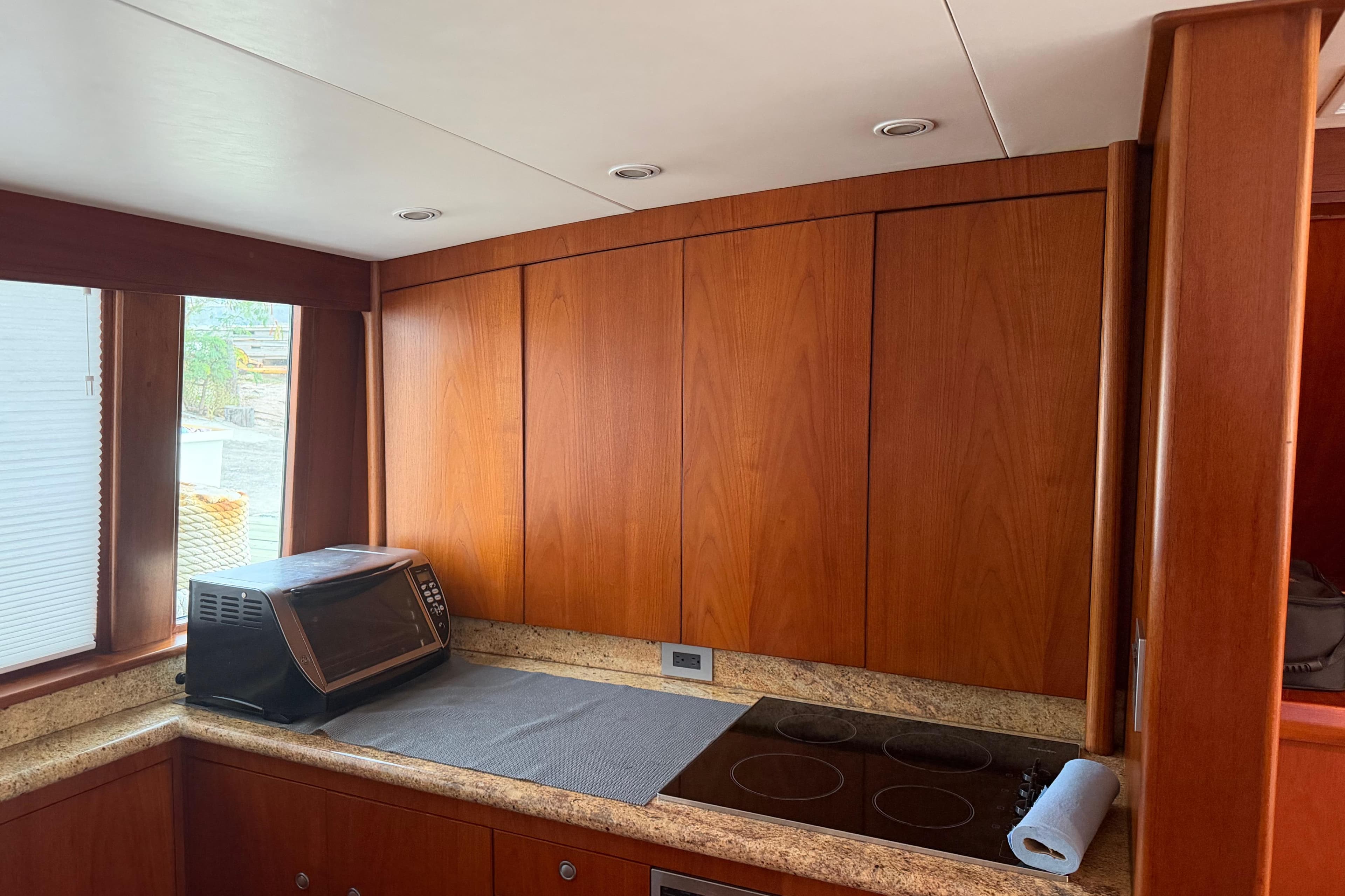 Thumbnail 11 - detail