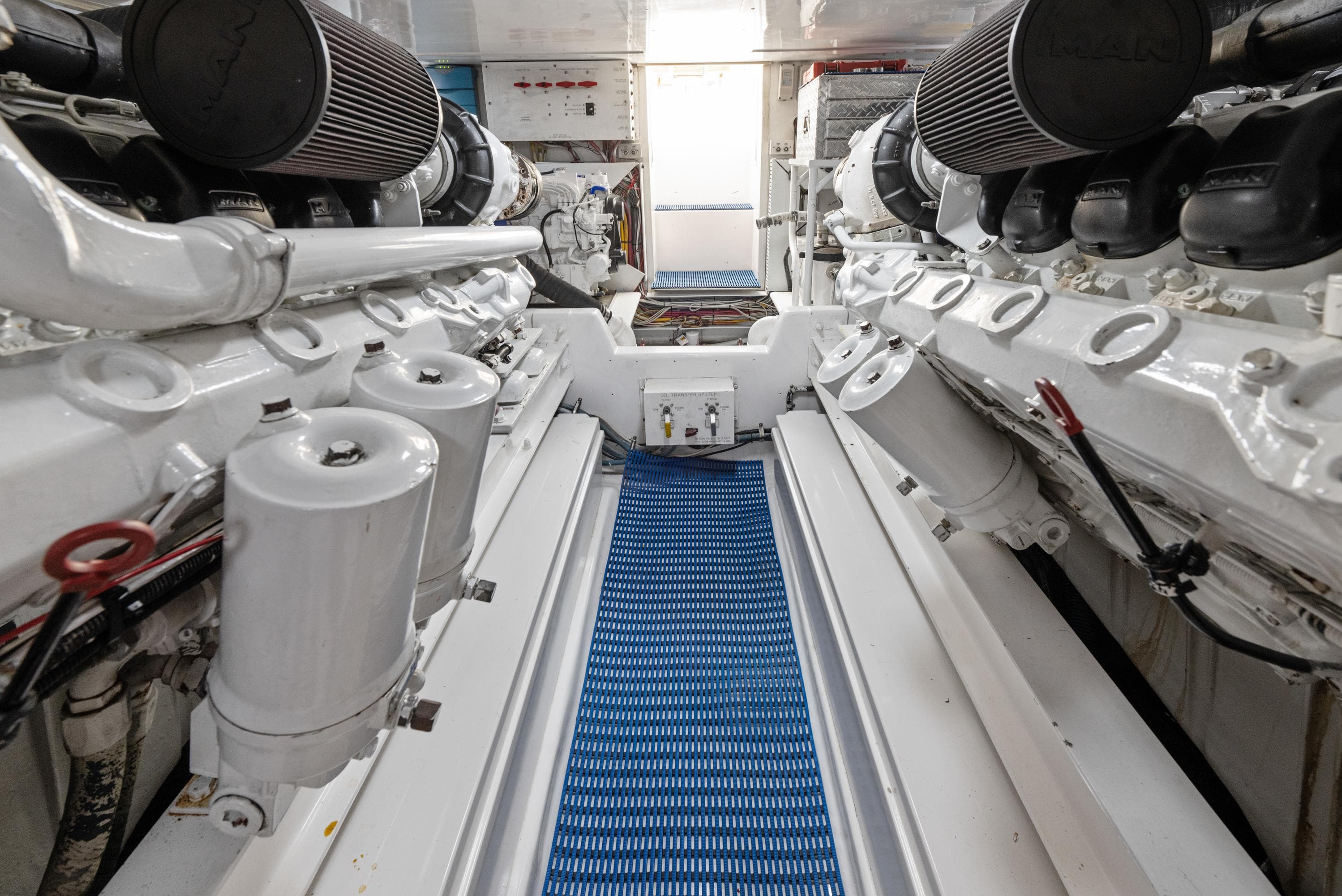 Thumbnail 38 - detail