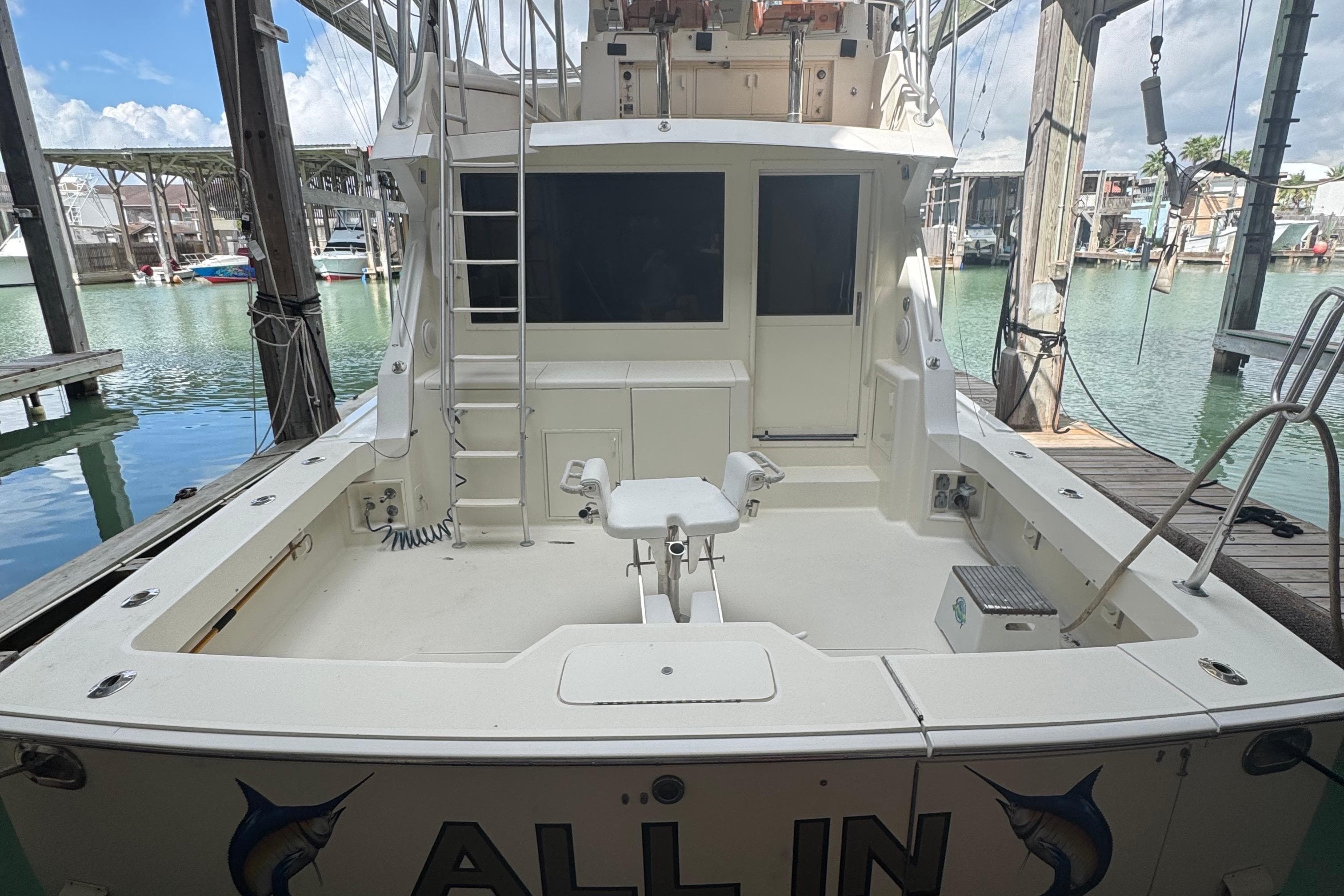 1993 Viking 50 Convertible - image 1