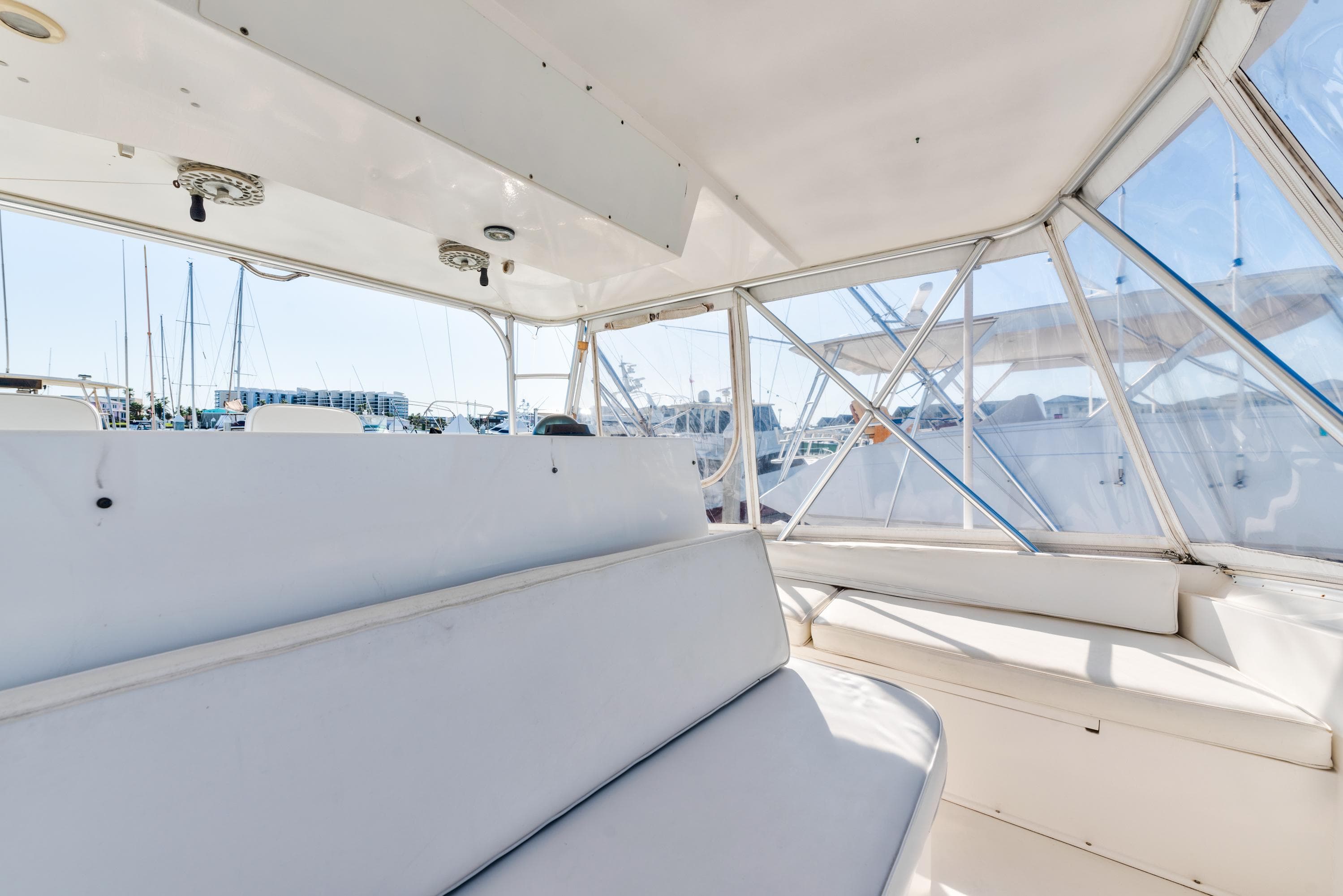 Thumbnail 9 - detail