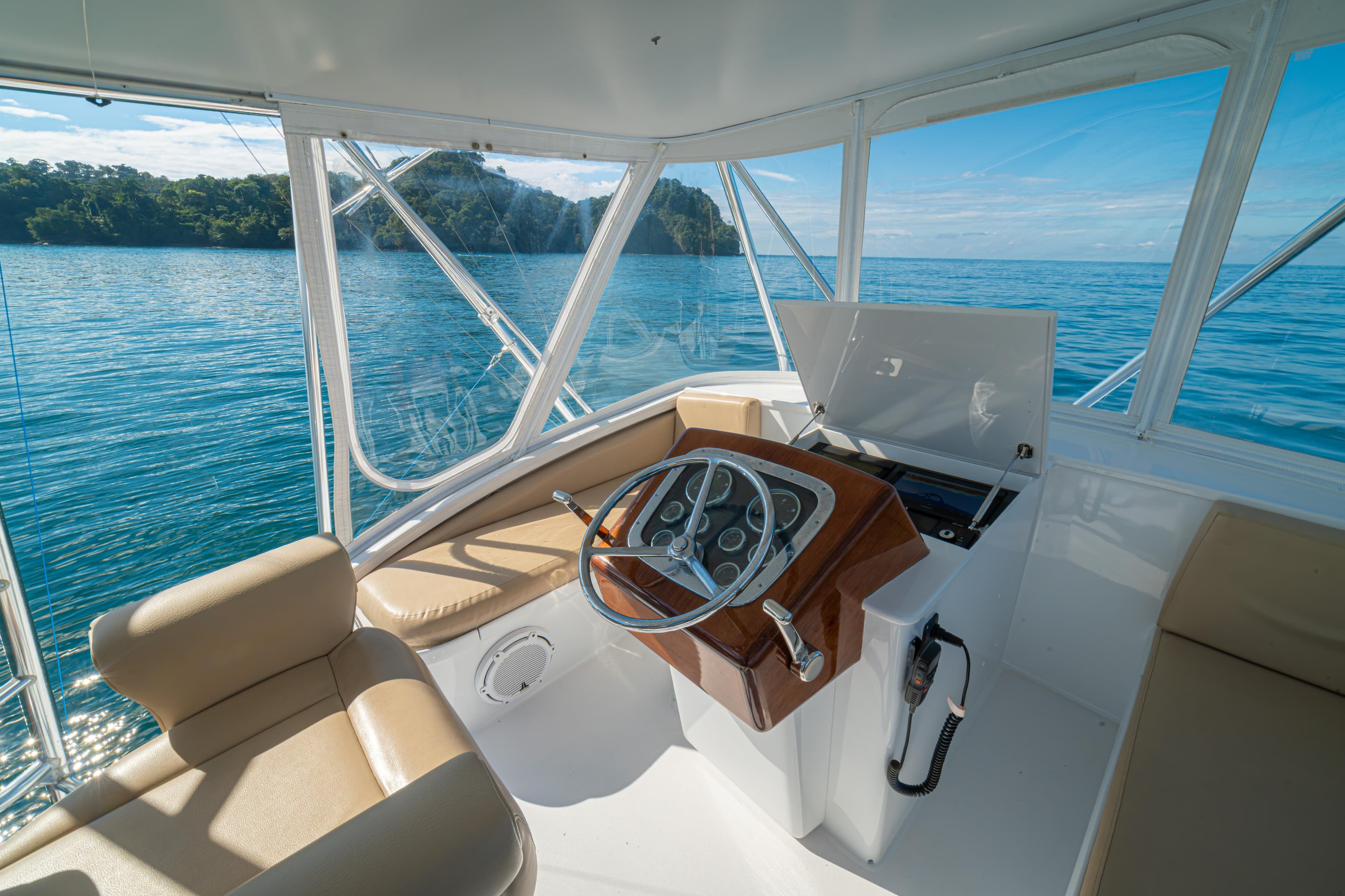 Thumbnail 12 - detail