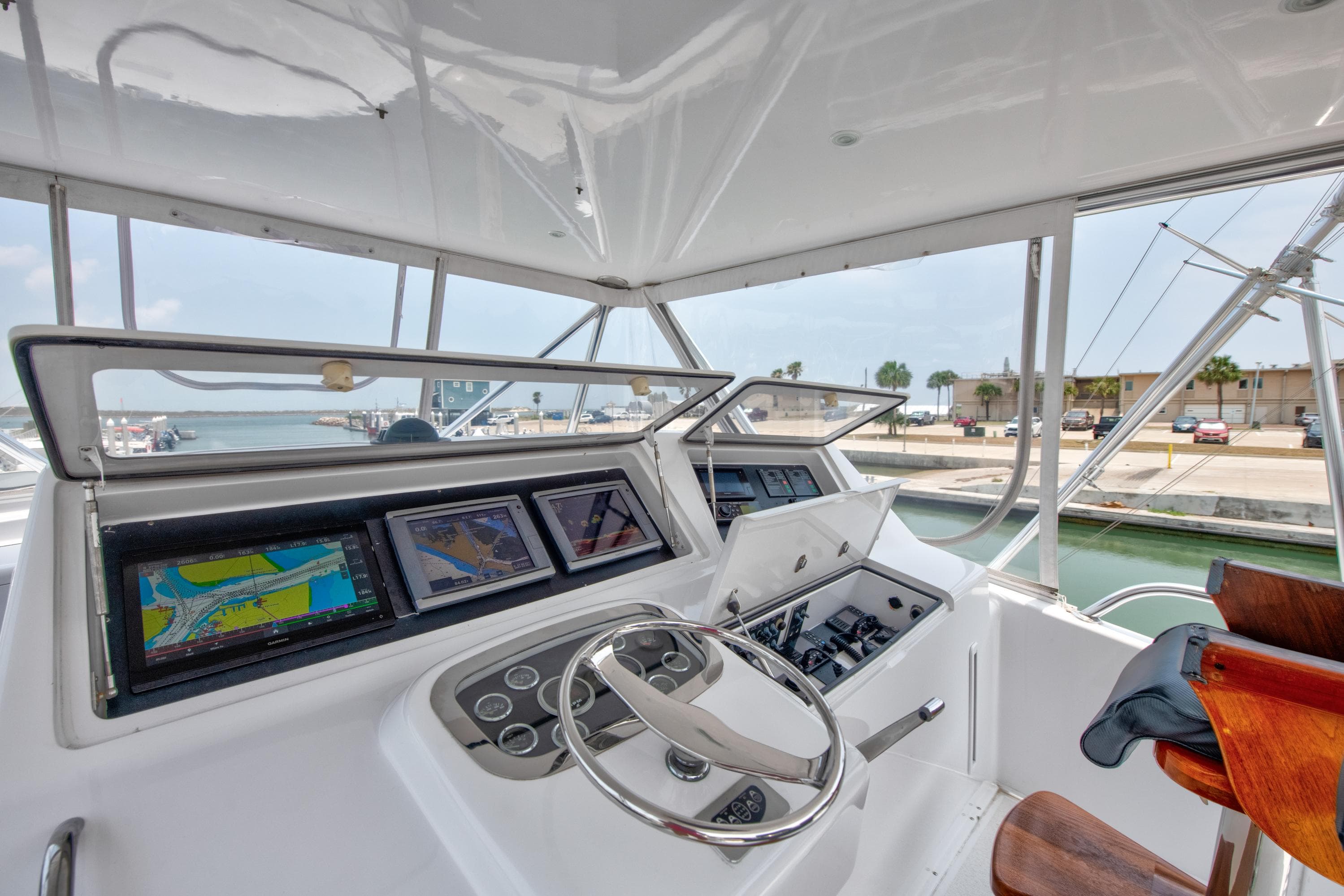 Thumbnail 9 - detail