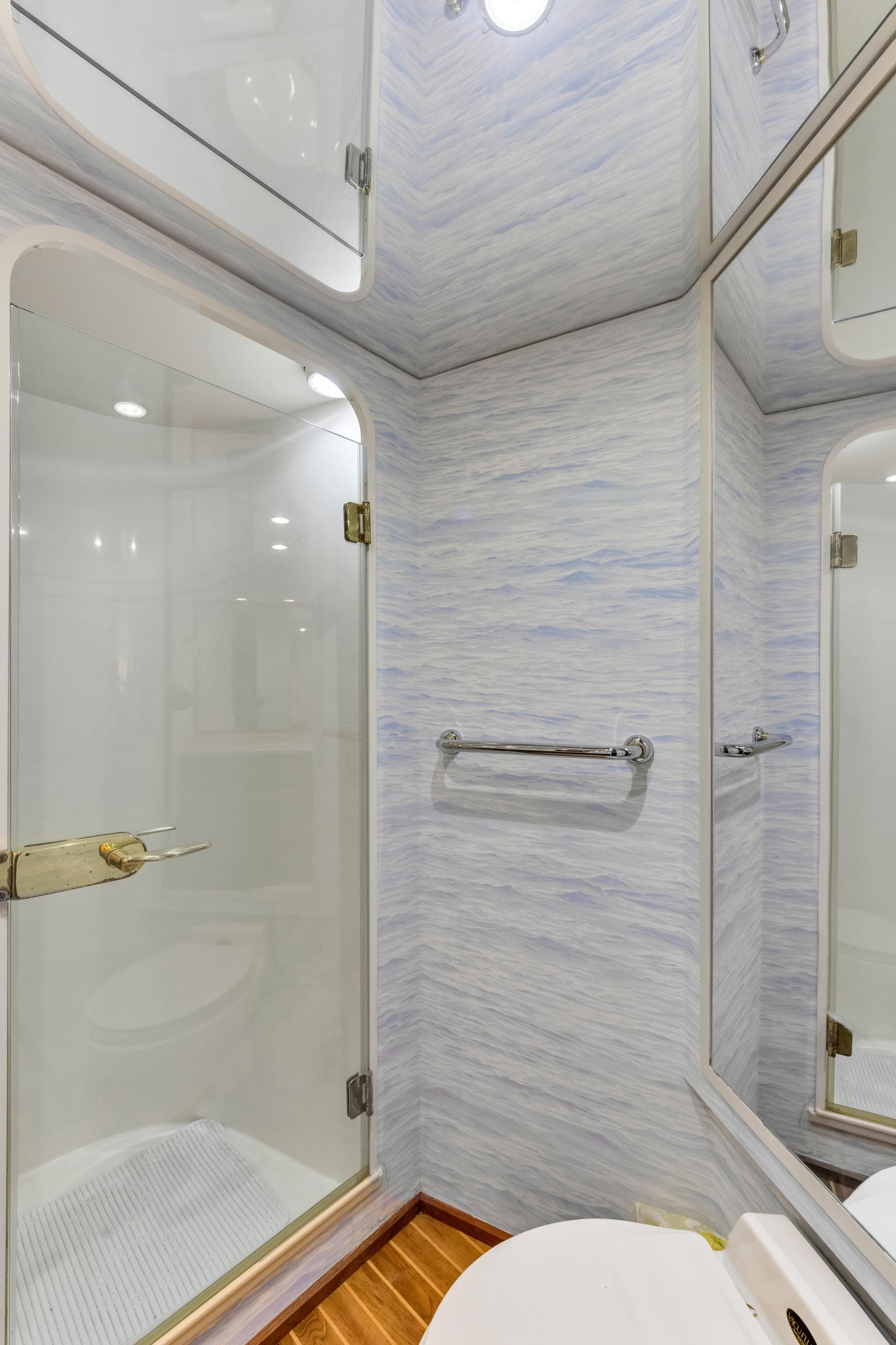 Thumbnail 28 - detail