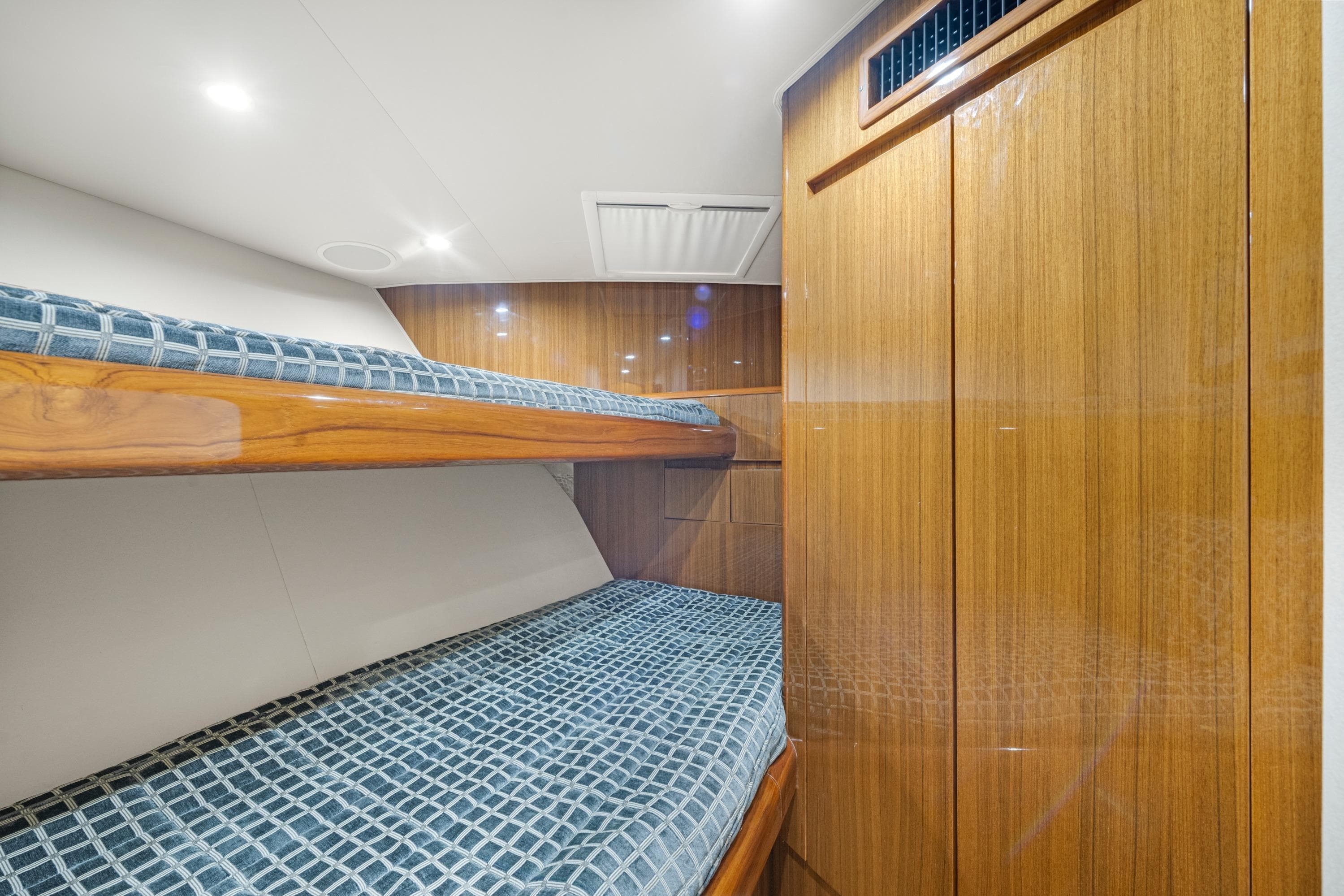 Thumbnail 29 - detail