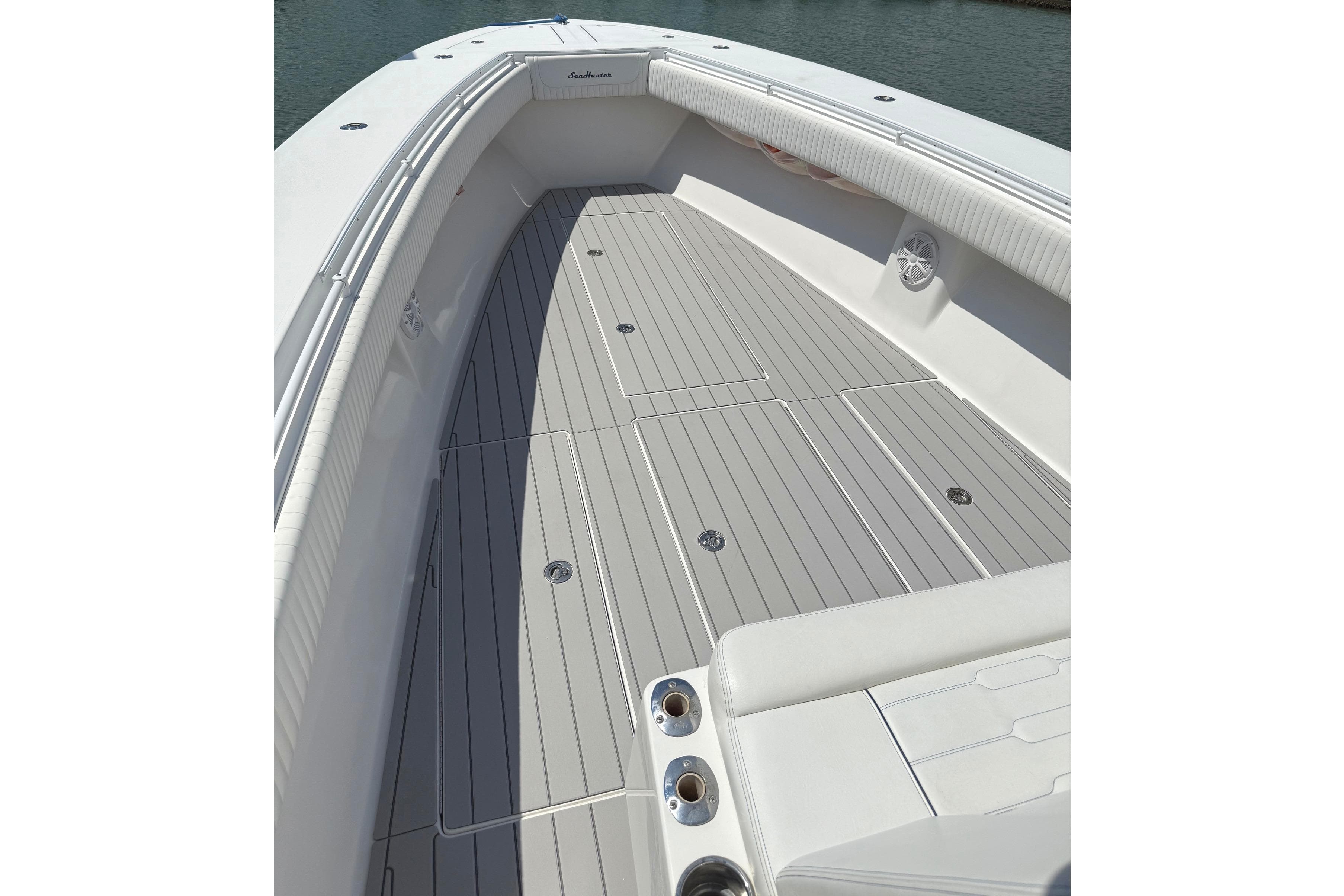 Thumbnail 13 - detail