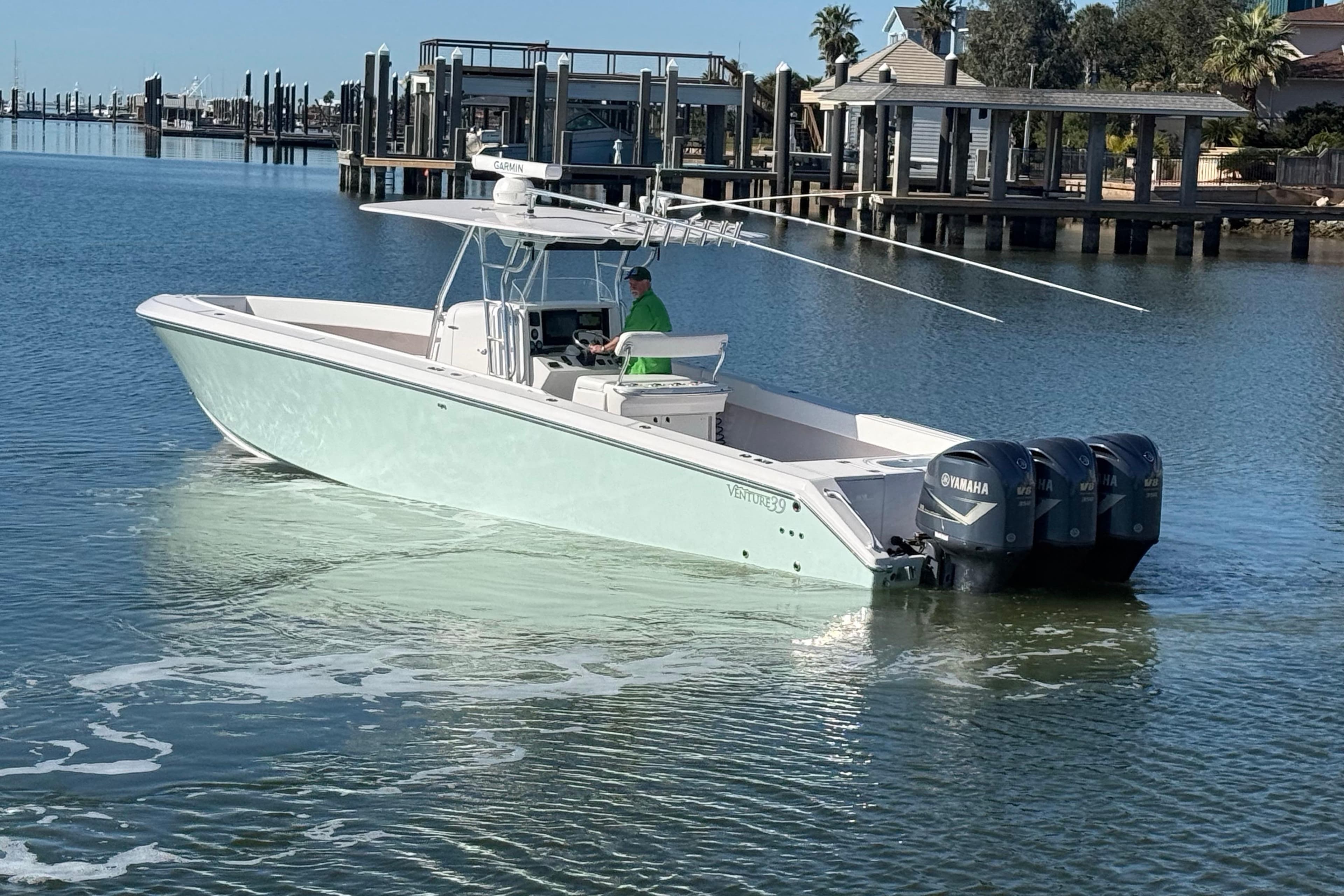 2009 Venture 39 Open - image 1