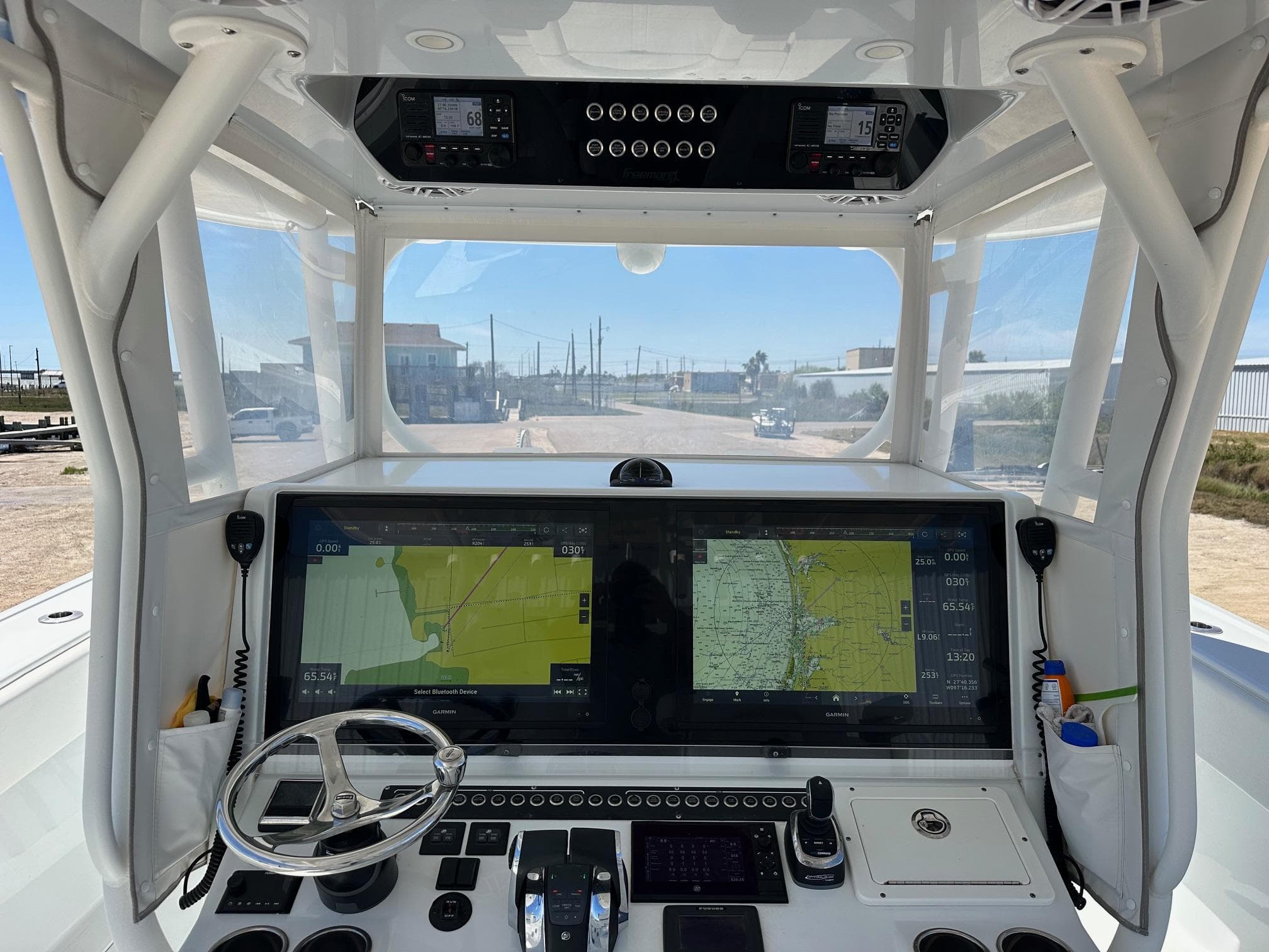 Thumbnail 5 - interior