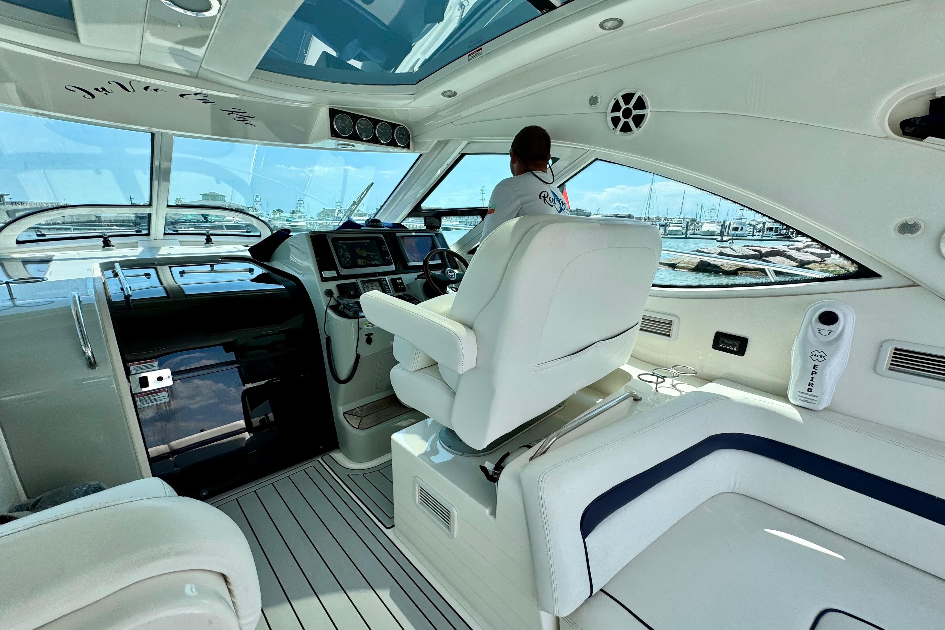 Thumbnail 11 - detail