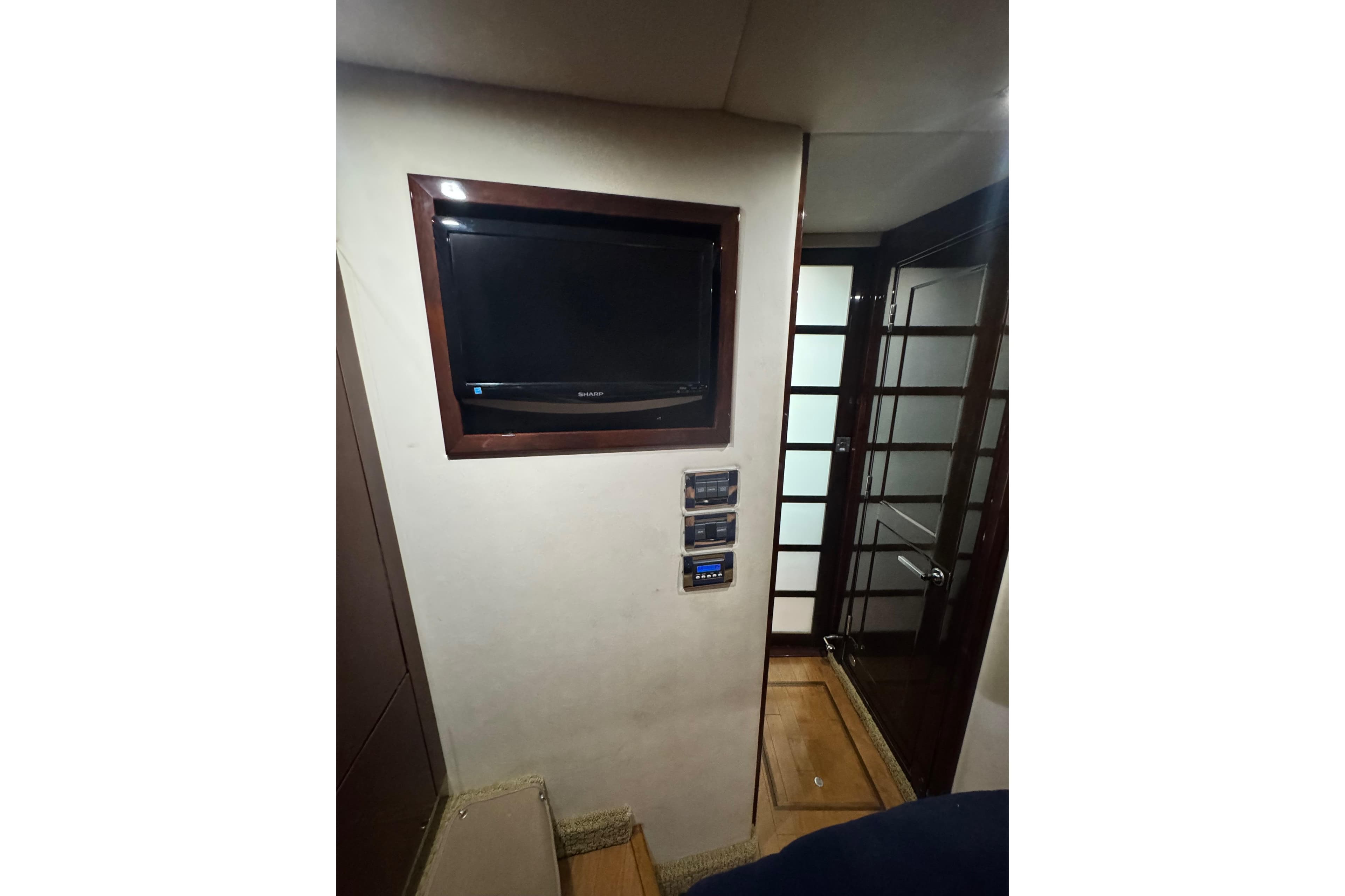 Thumbnail 26 - detail