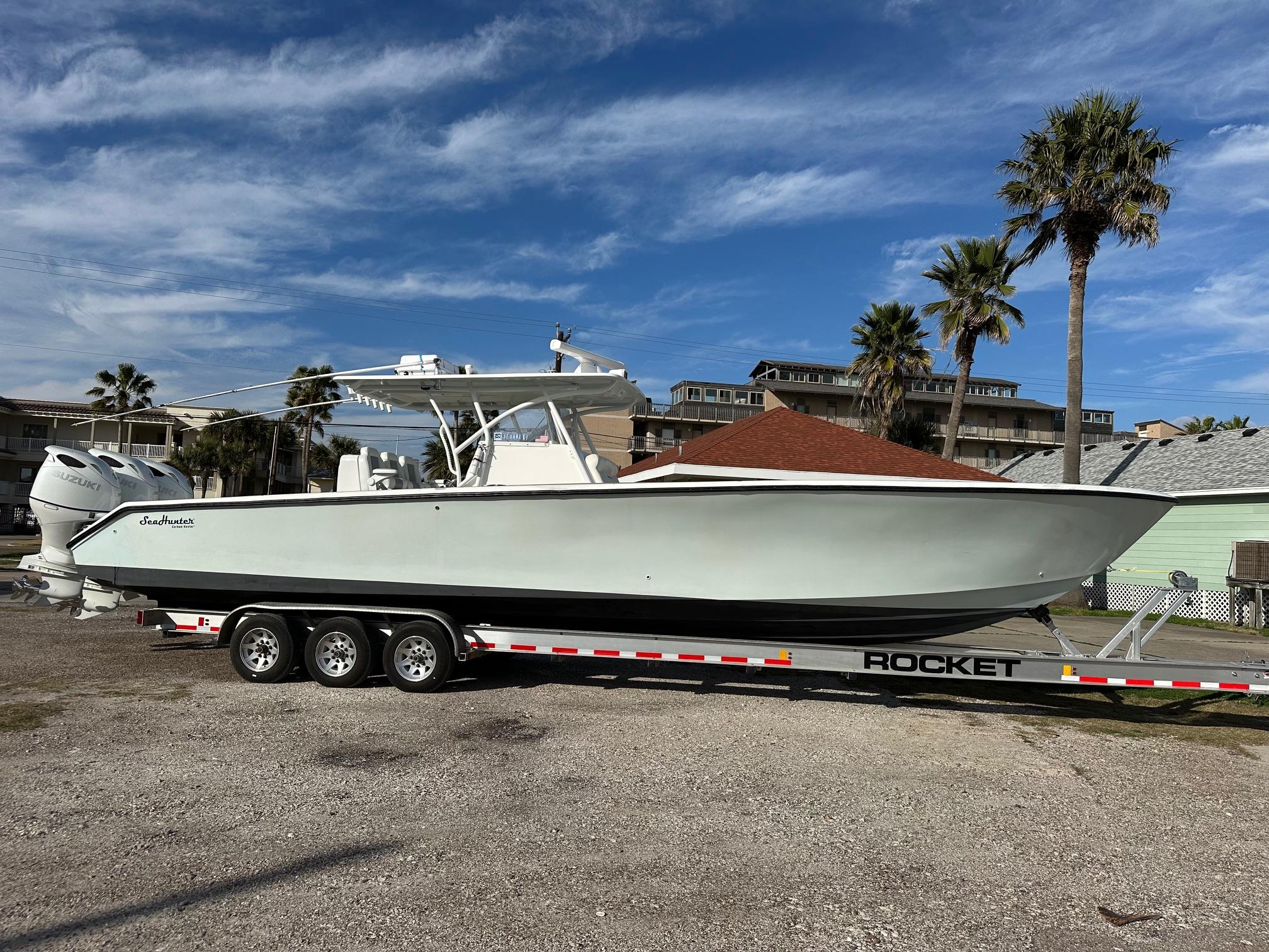 40' SeaHunter 2011 - Image 1